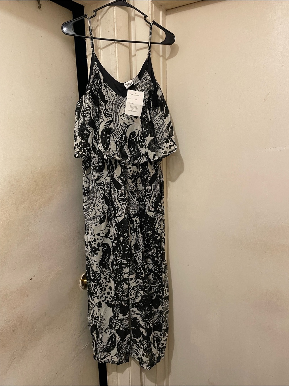 Black & White Paisley Maxi Dress with Spaghetti Straps S/M